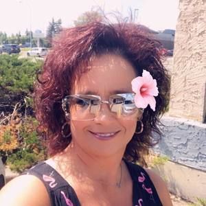 Meet your Posher, Melanie